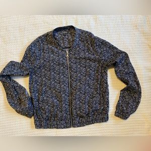 Express woman vintage jacket